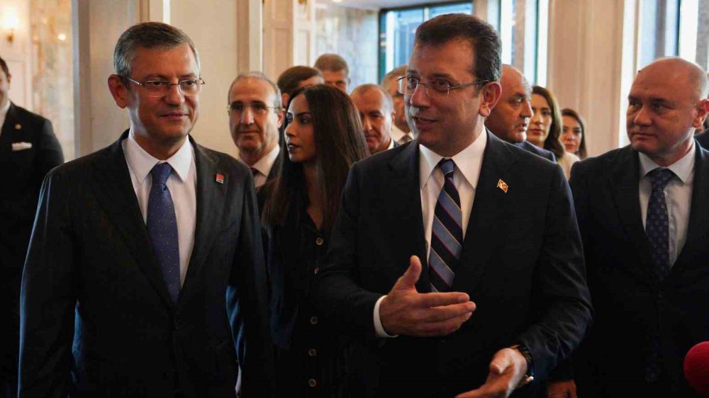 CHP Genel Başkan Adayı Özgür Özel, İmamoğlu'nu ziyaret etti