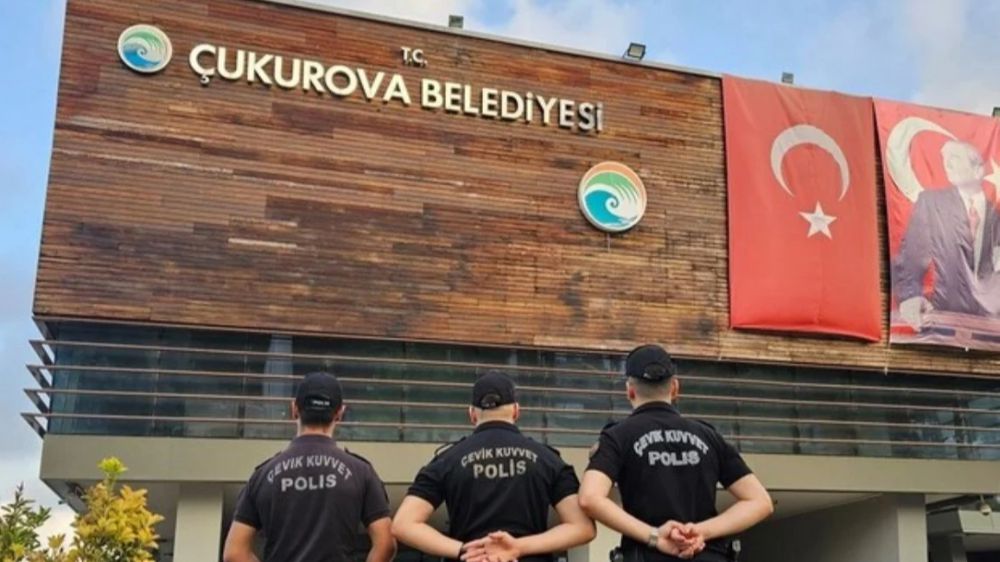 CHP'li Seyhan ve Çukurova belediyelerine rüşvet operasyonu! 13 kişi tutuklandı