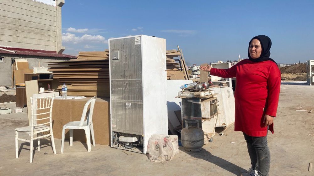 Depremde iş yeri hasar alan girişimi kadının mağduriyeti