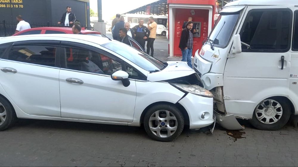 Edremit’te trafik kazası; 1 Yaralı 