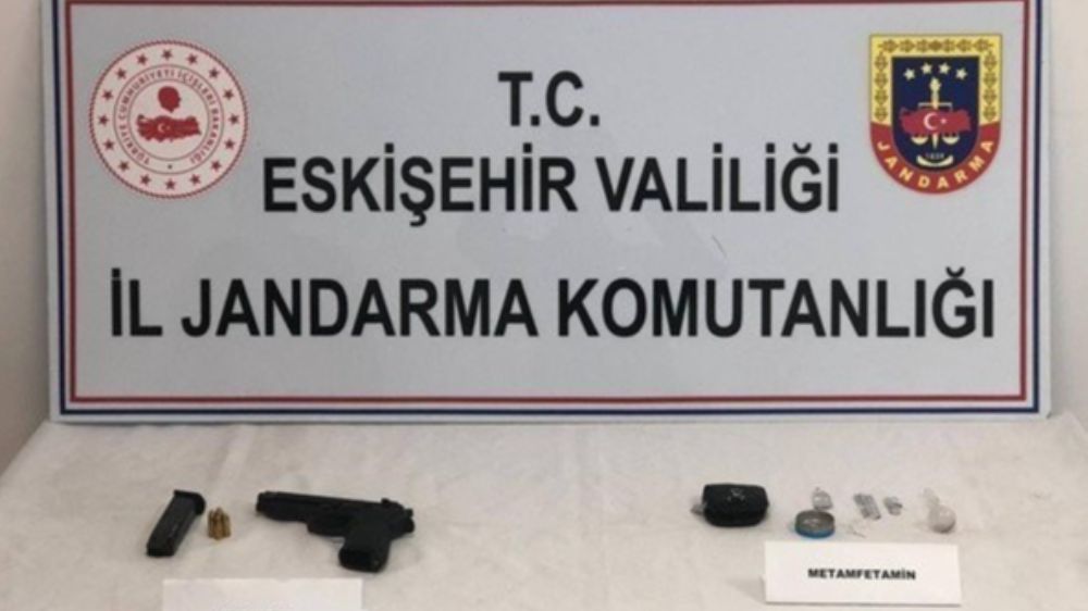 Jandarma ekiplerinden operasyonlarına hız kesmeden devam ediyor