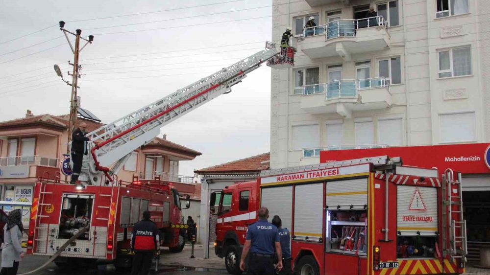 Karaman'da sebebi belirlenemeyen ev yangını 