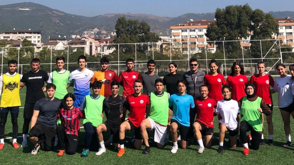 Körfez ragbi takımları Türkiye şampiyonası olmak için çalışıyor 