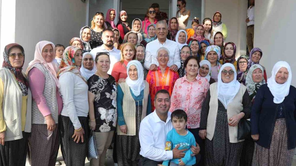 Mezitli’de gönüllü evi ve muhtarlık binası hizmete açıldı