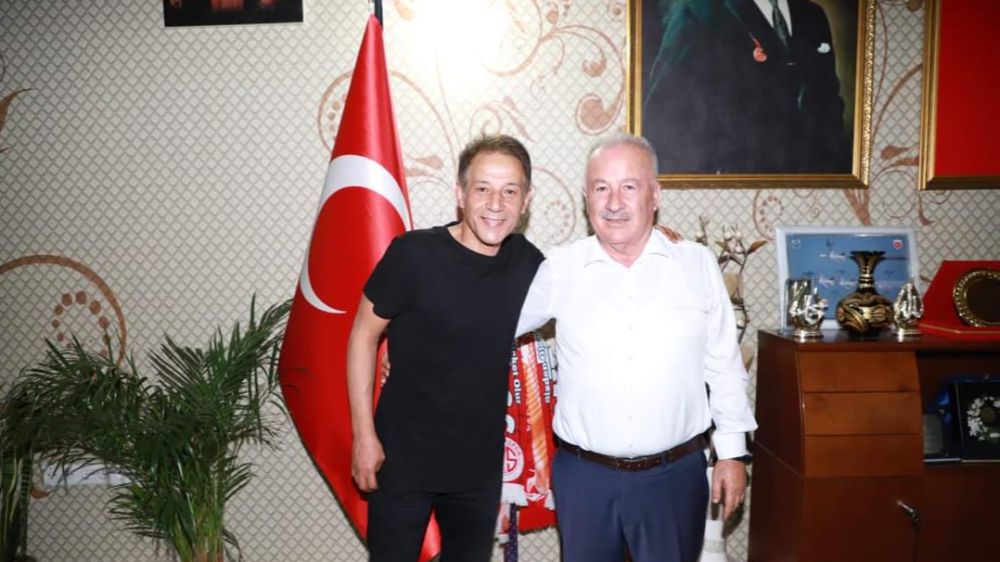 Mustafa Yıldızdoğan Aksu'da Konsere Davet Etti
