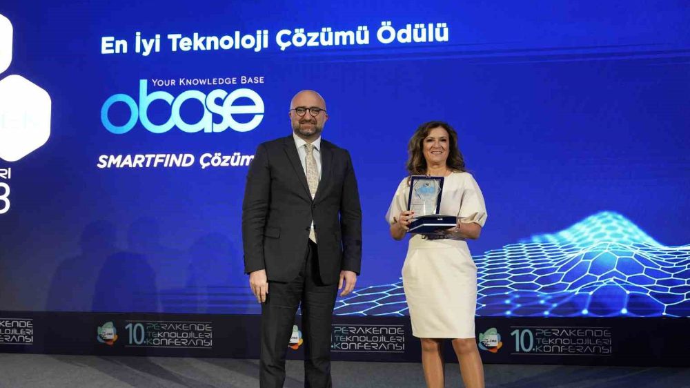 OBASE’e  ‘En İyi Teknoloji’ ödülü verildi