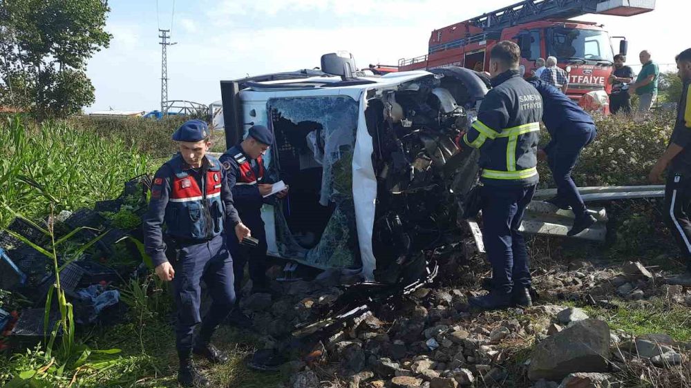 Şarampole devrilen kazada 1 kişi yaralandı