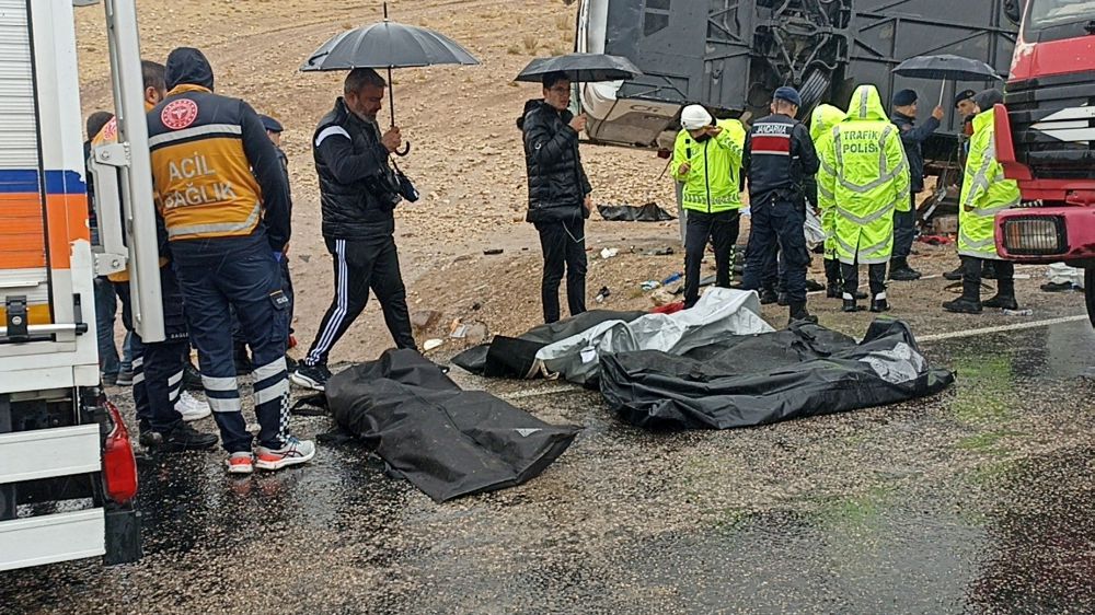 Sivas'ta otobüs şarampole devrildi: Ölü sayısı 7'ye yükseldi