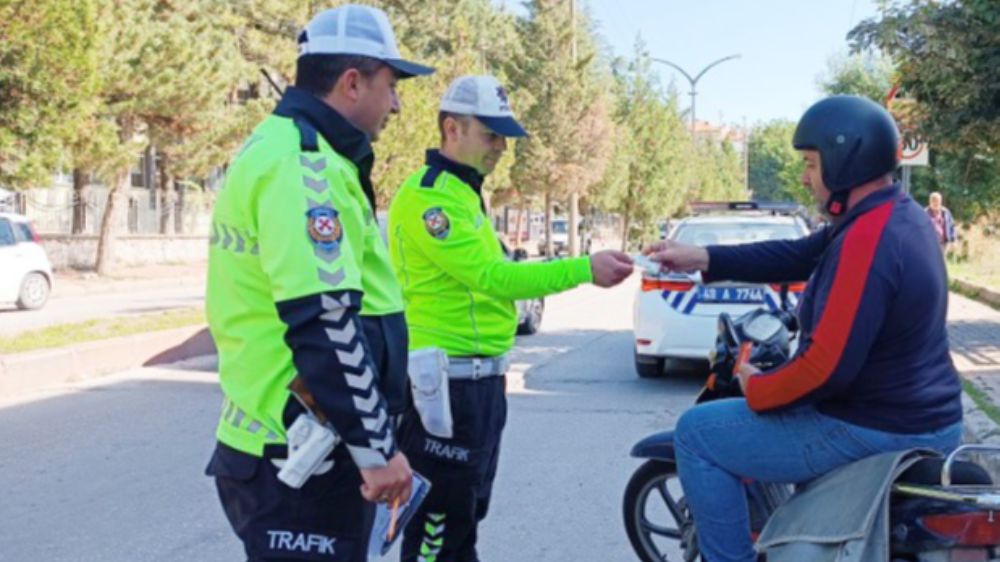 Tavşanlı’da trafik denetimleri hız kesmeden devam ediyor