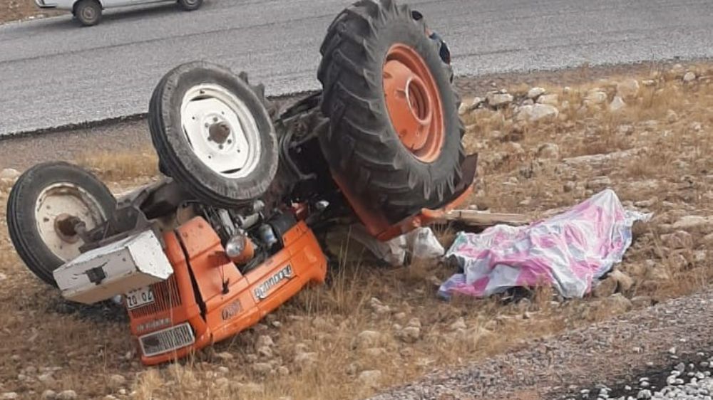 Traktörün devrilmesi sonucu sürücü hayatını kaybetti