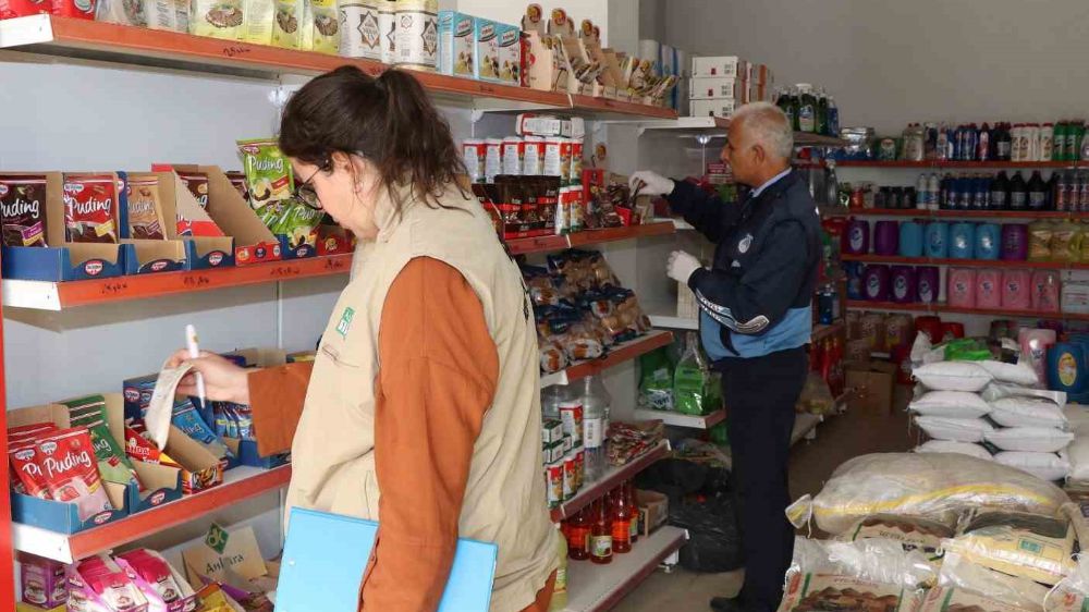 Zabıta ekiplerinin sıkı çalışması; halkın sağlığıyla oynayanlara geçit vermiyor