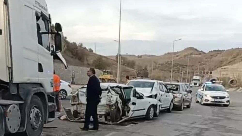 Amasya’da zincirleme kaza: 5 yaralı