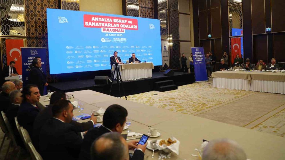 Antalya  Başkanı Böcek: Su Tarifesinde Esnafa Yılda 275 Milyon TL Destek