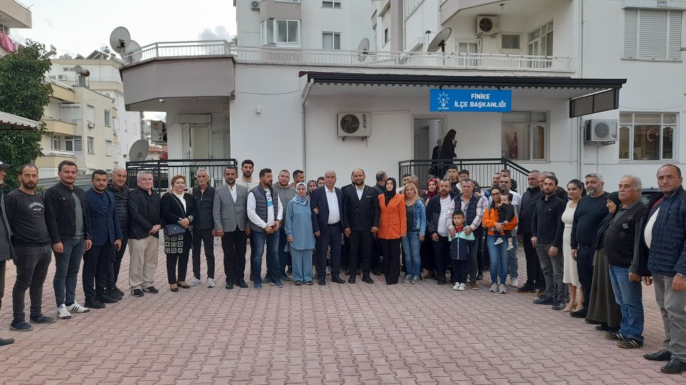 Antalya Finike Belediye Başkan Aday Adaylığına  Emin Madenci  Başvurusunu Yaptı