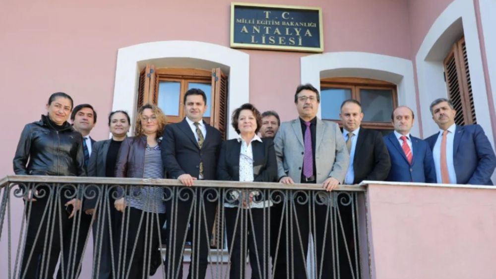 Antalya İl Milli Eğitim Müdürü Salih Kaygusuz Tarihi Antalya Lisesi'nde 