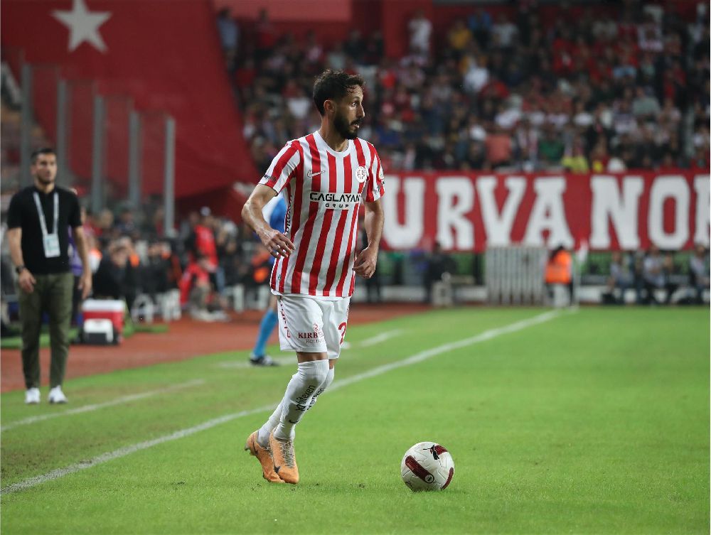 Antalyaspor'da Jehezkel fırtınası