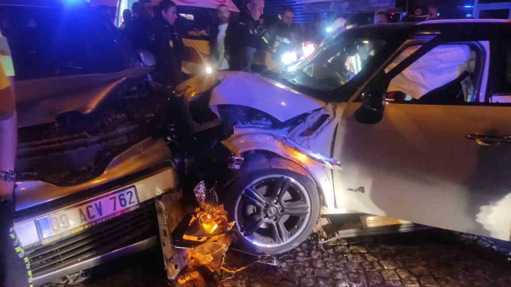 Aydın’da feci kaza: 3 yaralı