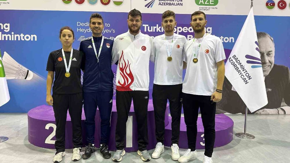 Badmintoncular Azerbaycan’dan 3 madalya ve gururla döndüler