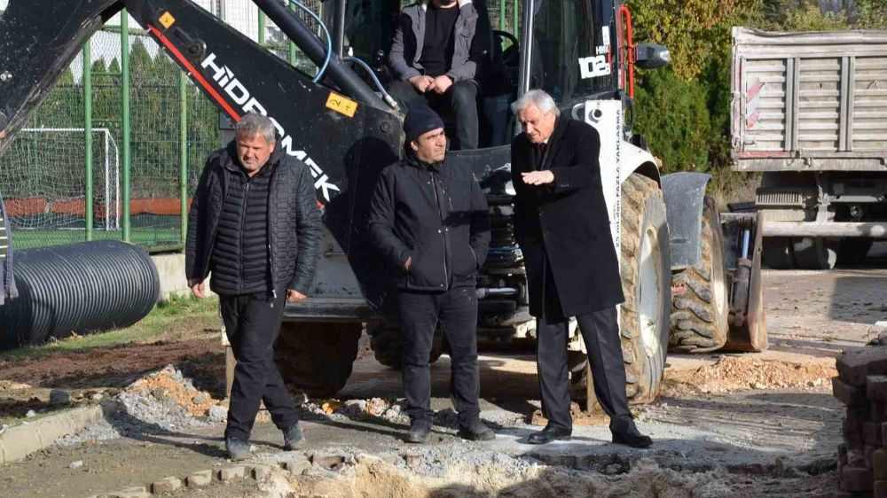Başkan Bakkalcıoğlu kanal boyunda incelemeler yaptı