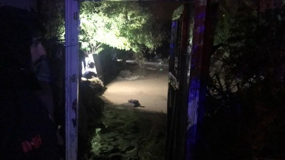 Batman’da kerpiç ev çöktü sağanak yağış nedeniyle çöktü: Anne bulundu, 3 çocuğu kayıp