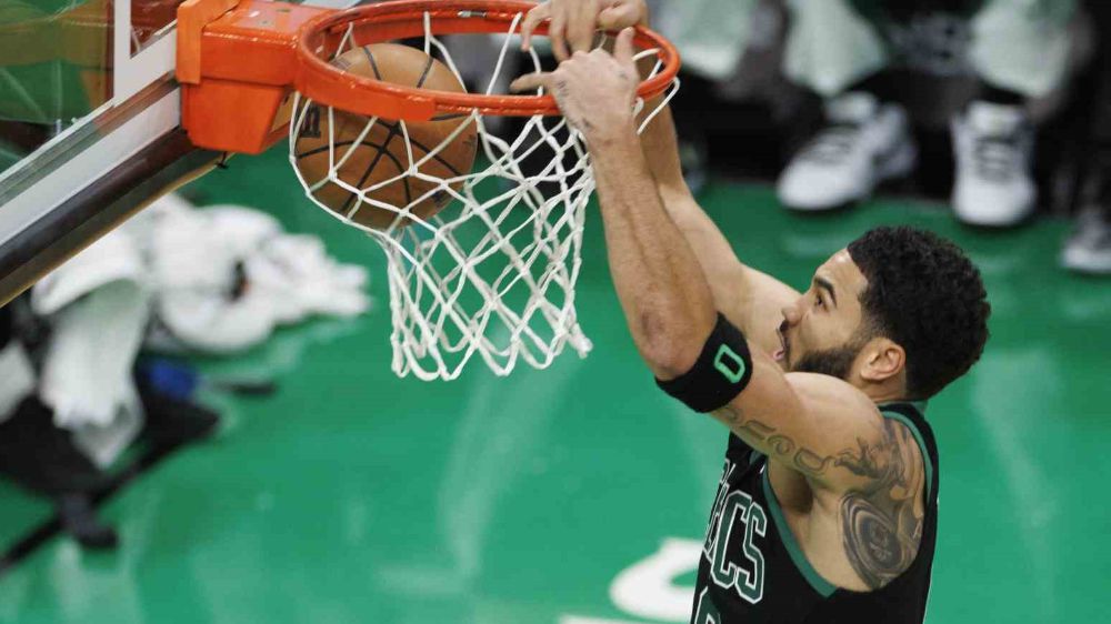 Boston Celtics 8. galibiyetini aldı 