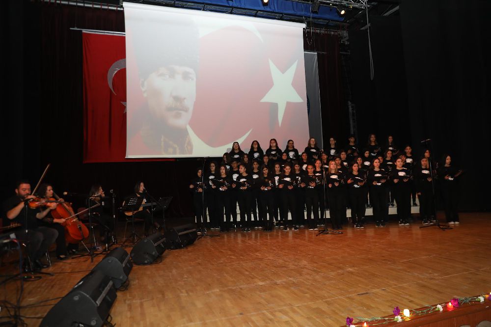 Burdur'da Büyük Önder Atatürk törenlerle anıldı
