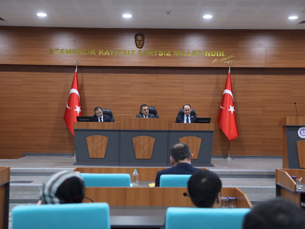 Burdur'da önemli toplantı Su kaynaklarını korumak için ne yapmalıyız?