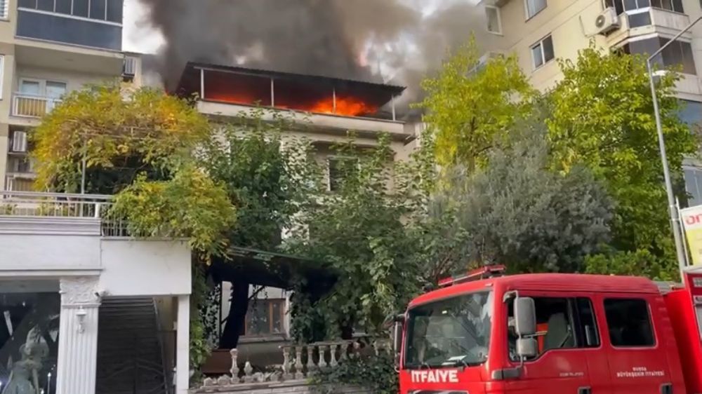 Bursa’daki yangın panik dolu anlar yaşattı 