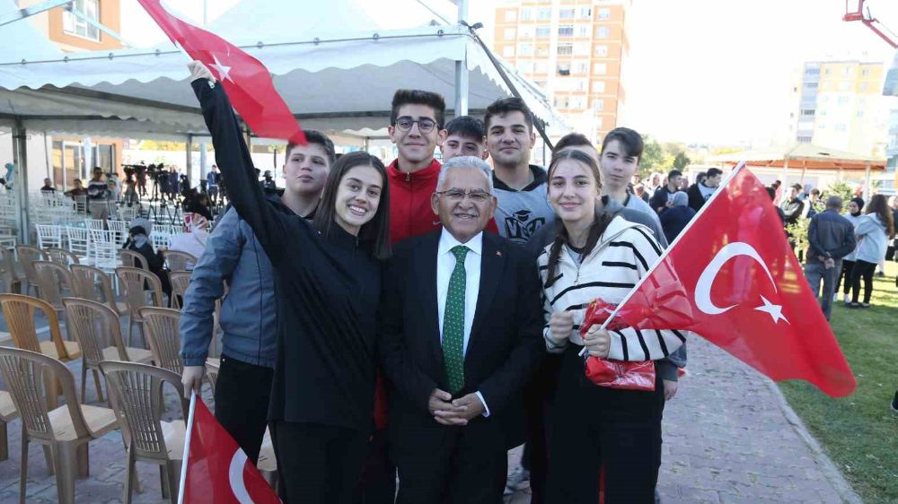 Büyükşehir’den Altınoluk’a sosyal yaşam merkezi