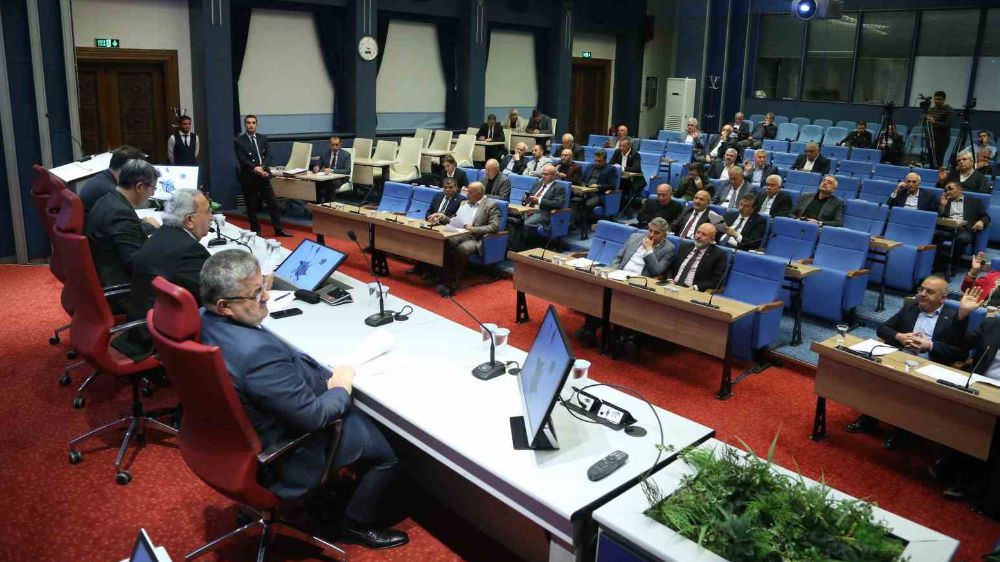 Büyükşehir meclisinden 3 ilçeye toplam 215 milyon 850 bin TL’lik ek bütçe kararı