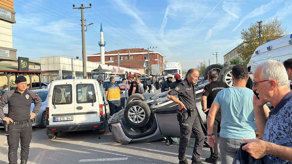 Düzce'de trafik kazası : 2 yaralı