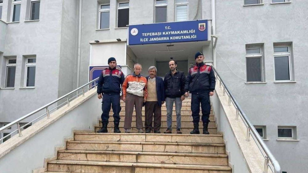 Eskişehir 'de Kayıp şahıs ‘Jandarma Akıllı Devriye Uygulaması Yüz Tanıma’ sistemi ile bulundu