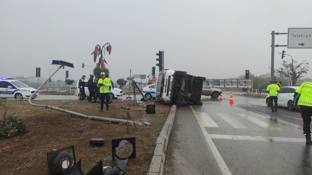 Gaziantep'te trafik kazası ; 1 yaralı 