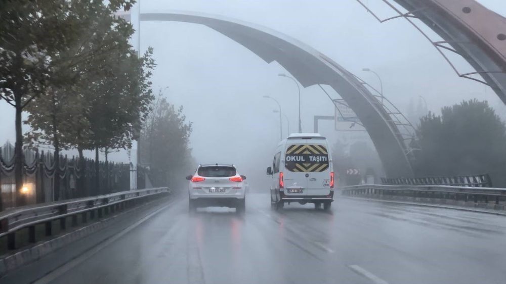 Gaziantep’te yağış ve sis etkili oldu 