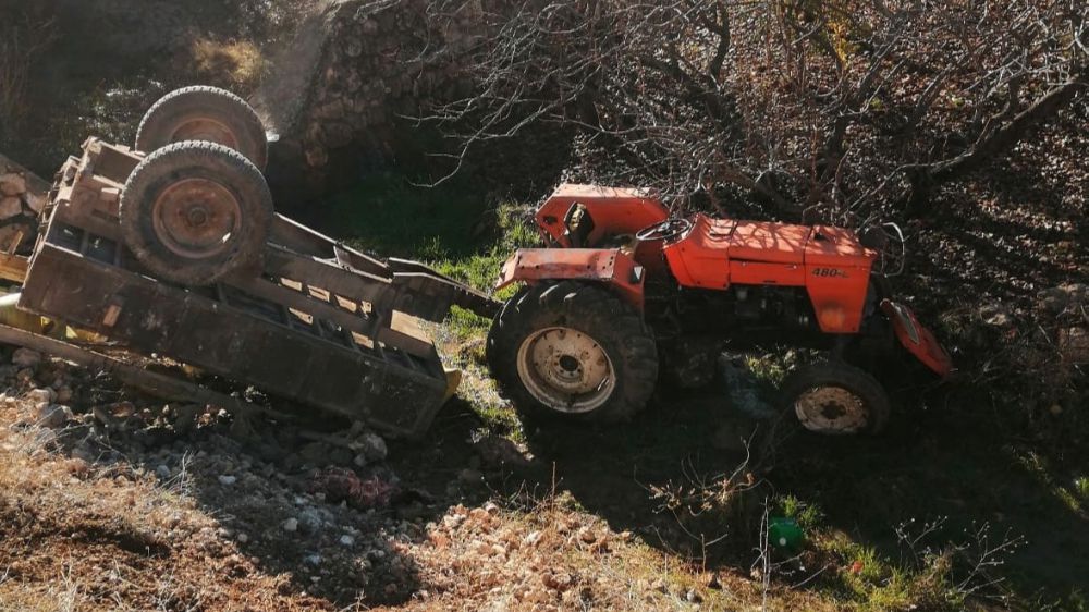  Gölbaşı ilçesinde traktörün şarampole devrildi; 1 yaralı