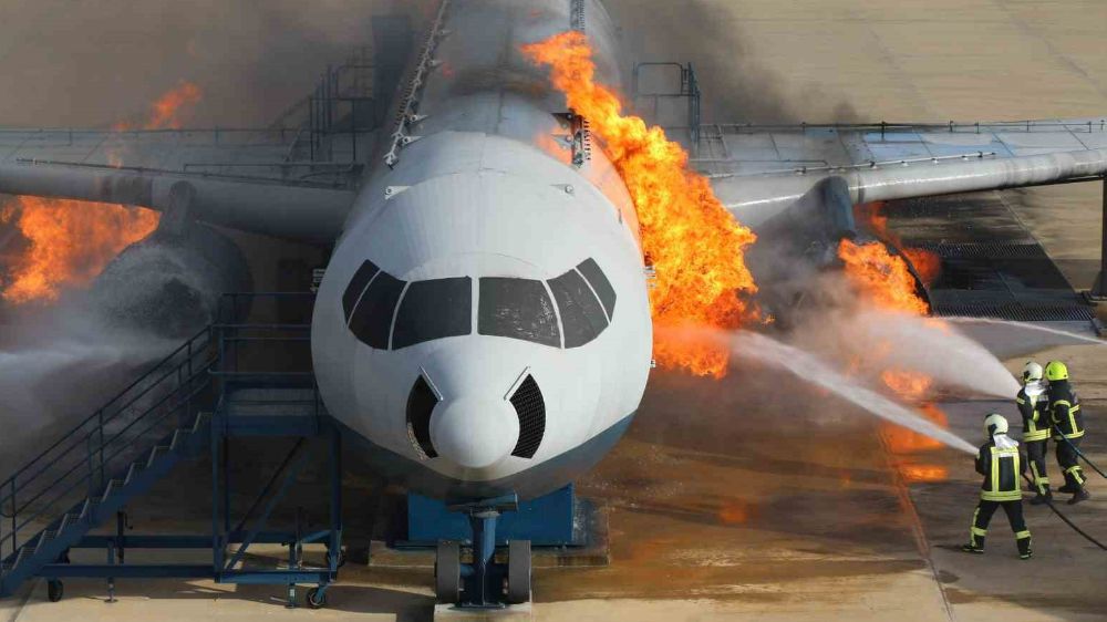Havalimanında uçak kazası tatbikatı