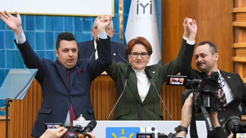  İYİ Parti  Şarkikaraağaç Belediye Başkan adayı olarak Cemil Çelik  açıklandı 