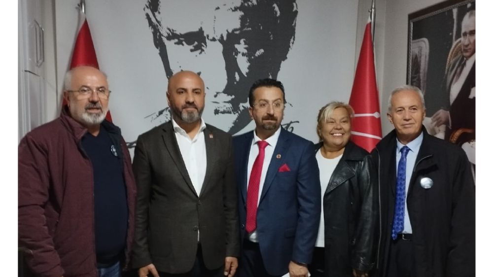 İzmir Karabağlar CHP Belediye Başkan Aday Adayı İnan Demirgıran