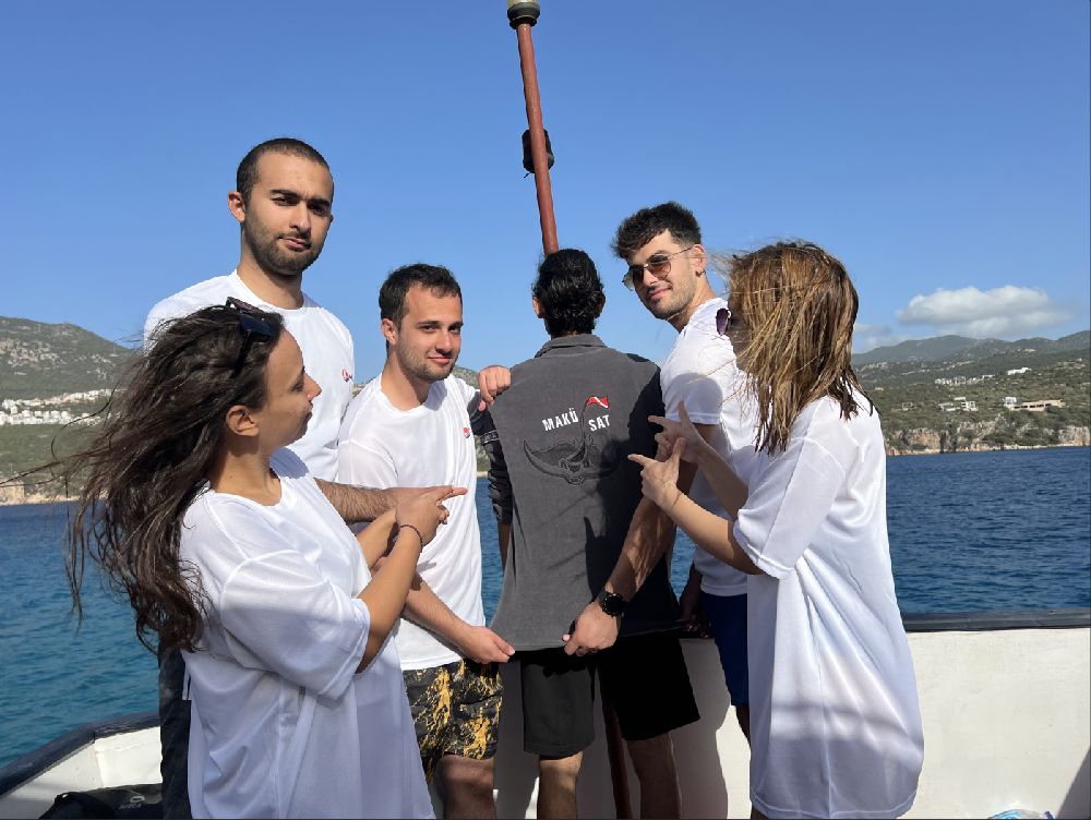 MAKÜ-SAT, Antalya'da CMAS 1 Yıldız tüplü dalış eğitimi düzenledi