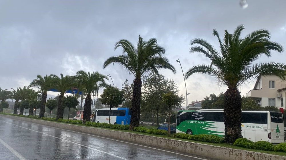 Marmaris’te yağmur kazaya neden oldu 