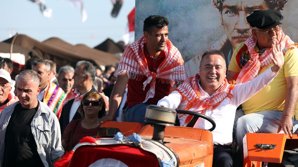 O beklenen an geldi; Antalya Büyükşehir Belediyesi Yörük Türkmen Festivali başlıyor