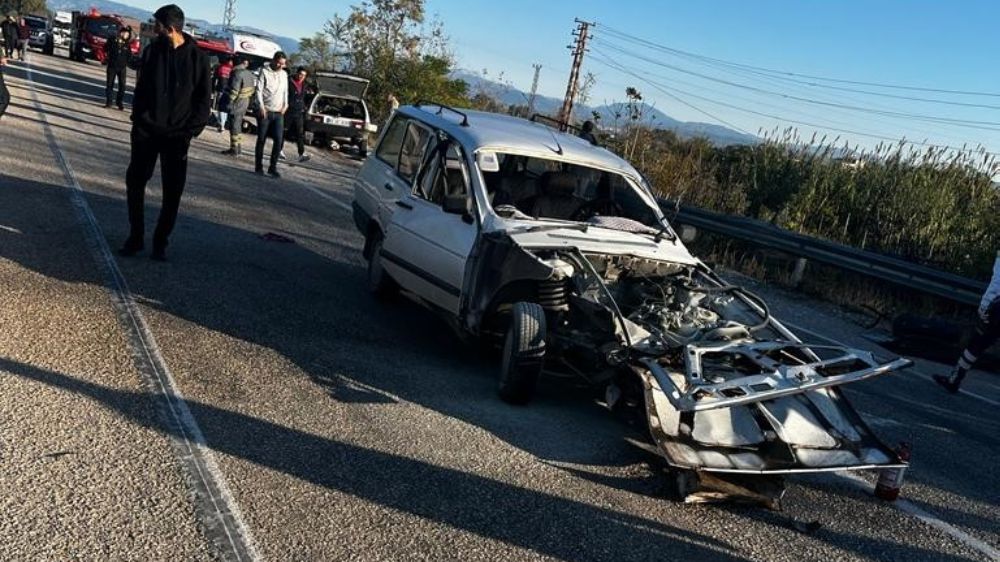 Osmaniye’de iki otomobilin karıştığı kazada: 4 yaralı