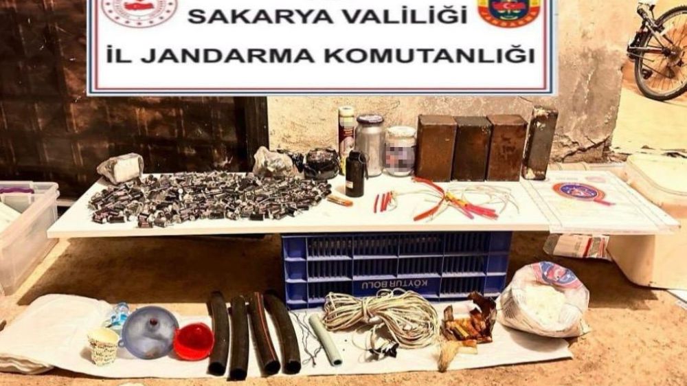 Sakarya'da evi patlayıcı madde imalathanesine çevirmişler