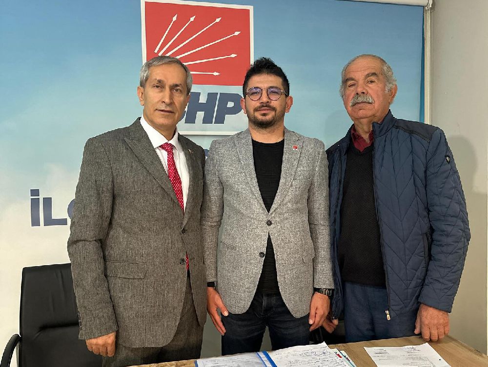 Şeref Coşar, CHP'den Kızılkaya için aday adaylığı başvurusunu yaptı
