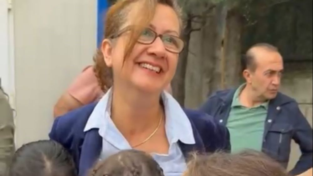Tuzla Mimar Sinan İlkokulu öğretmenleri alkışlarla emekli edildi