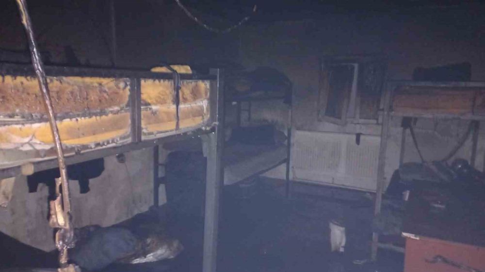 Yalova’da işçilerin kaldığı evde yangın