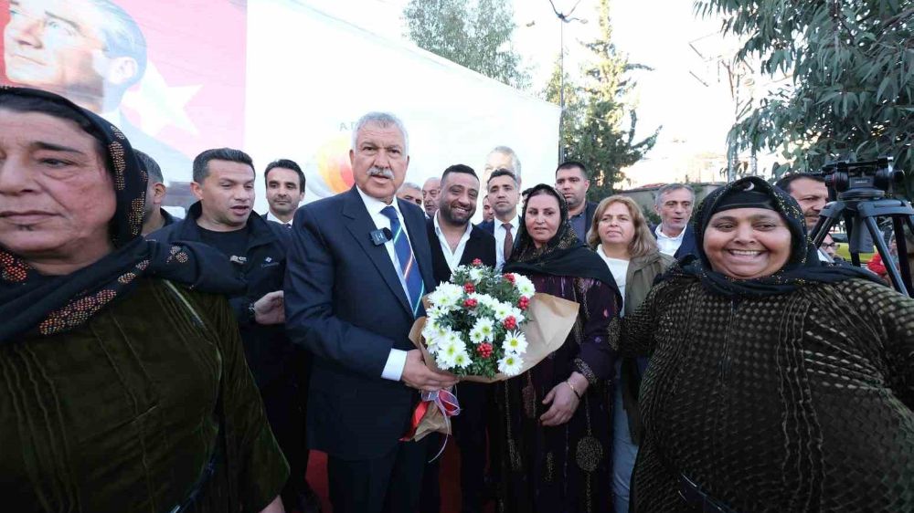 Adana'da Çok Amaçlı Mahalle Merkezi İçin Temel Atma Töreni