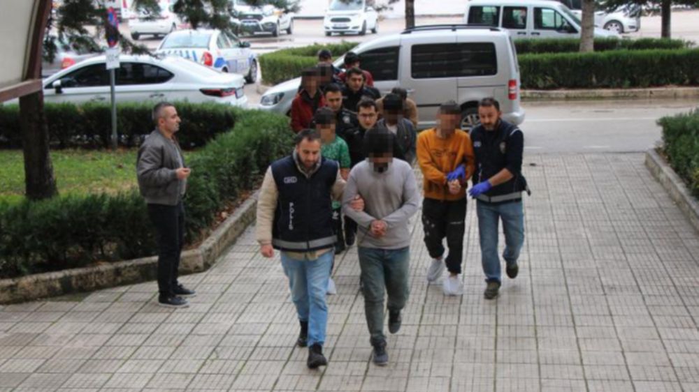 Amasya'da kaçak göçmen operasyonu