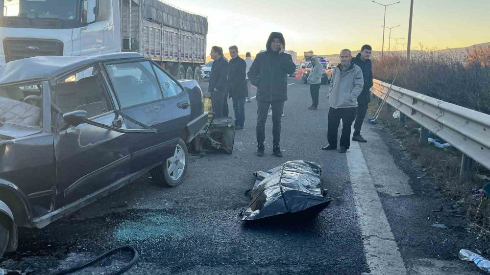 Ankara'da feci kaza can aldı: 1 ölü, 4 yaralı