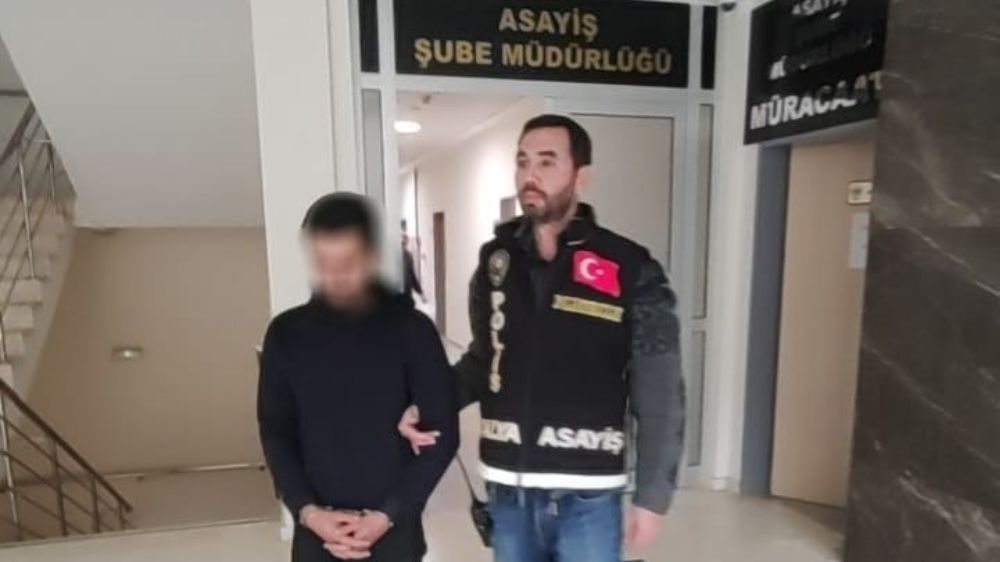 Antalya'da dolandırıcı operasyonu; 2 kişi tutuklandı